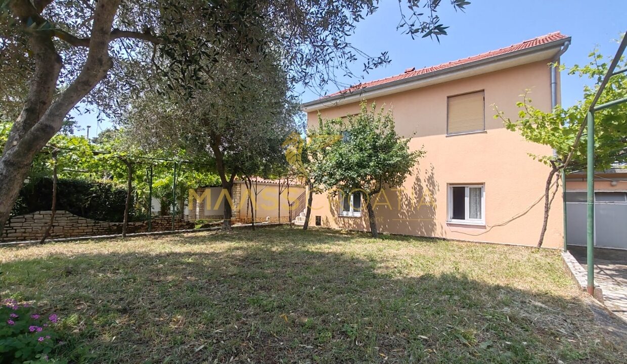 PHOTO-2025-11-25-12-39-05 (4)