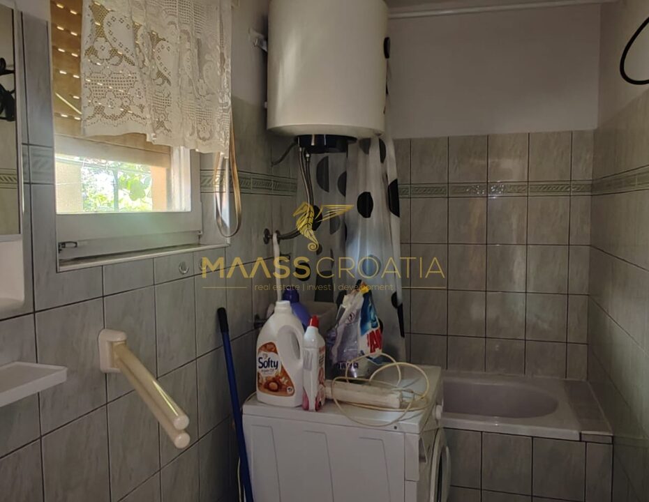 PHOTO-2025-11-25-12-39-03