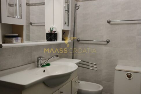 pula-veruda-stan-79m-2ss-db-prostrani-balkon-atraktivna-lokacija-slika-251402612