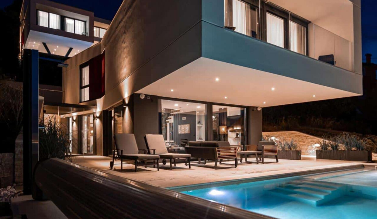 Moderne Villa mit Meerblick auf der Insel Ugljan