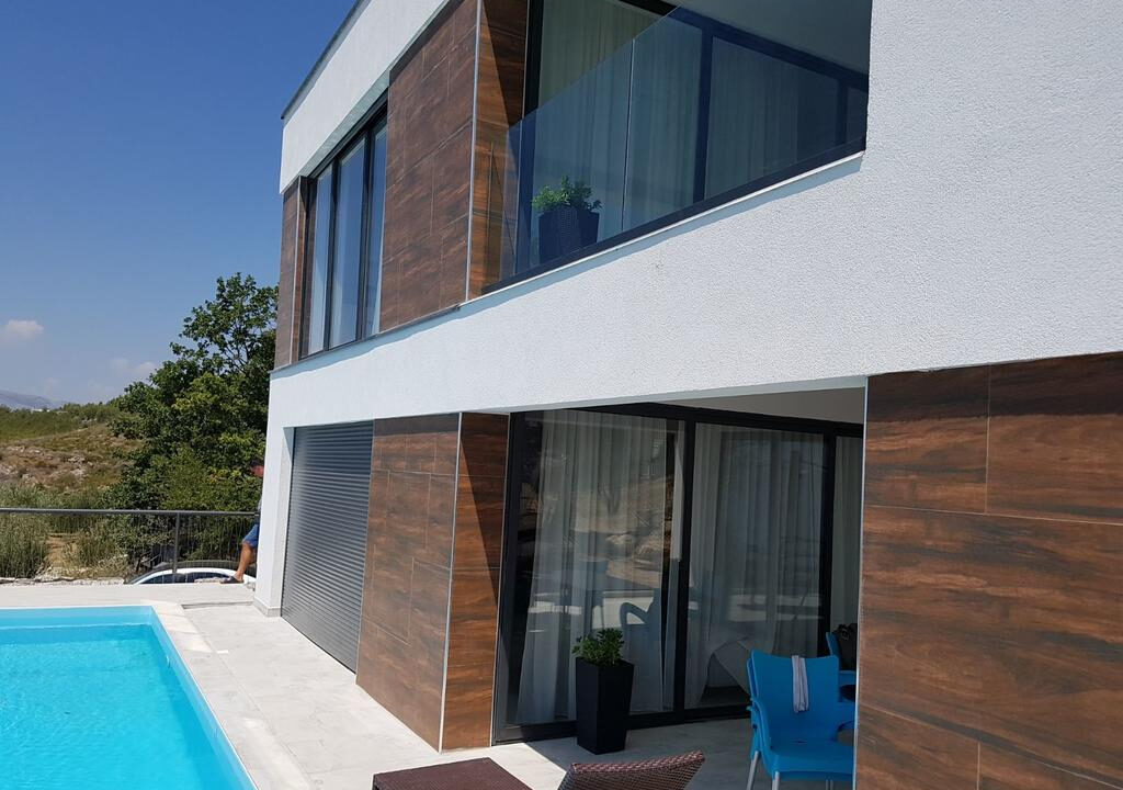 Stadtvilla mit Panoramablick – Split