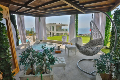 Luxus-Design-Villa mit Meerblick in Split