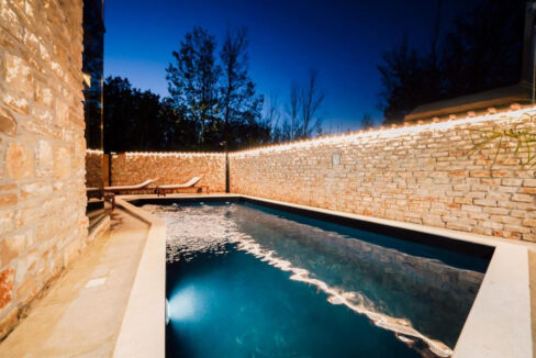 Neue moderne Villa aus Stein in der Region Zadar