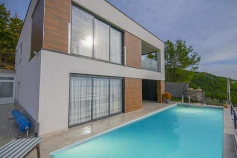 Stadtvilla mit Panoramablick – Split