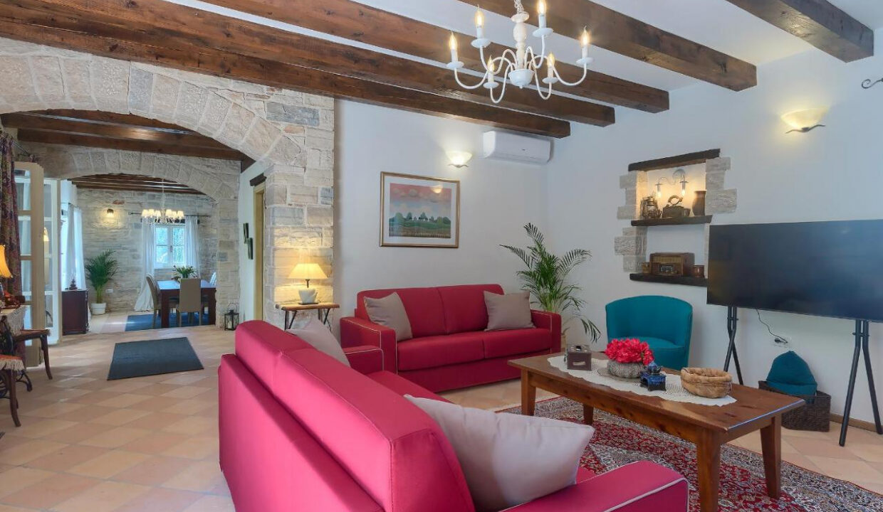 Wunderschönes Steinhaus bei Tinjan