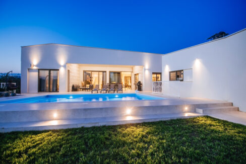 Erdgeschossvilla im amerikanischen Stil - Zadar