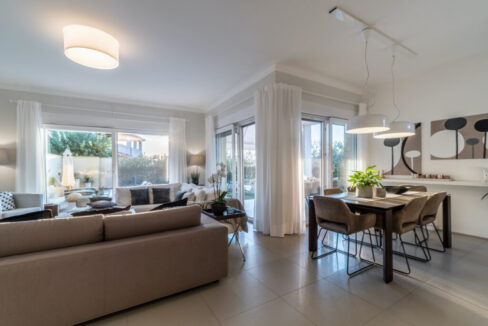 Villa im minimalistischen Stil - Novigrad, Istrien