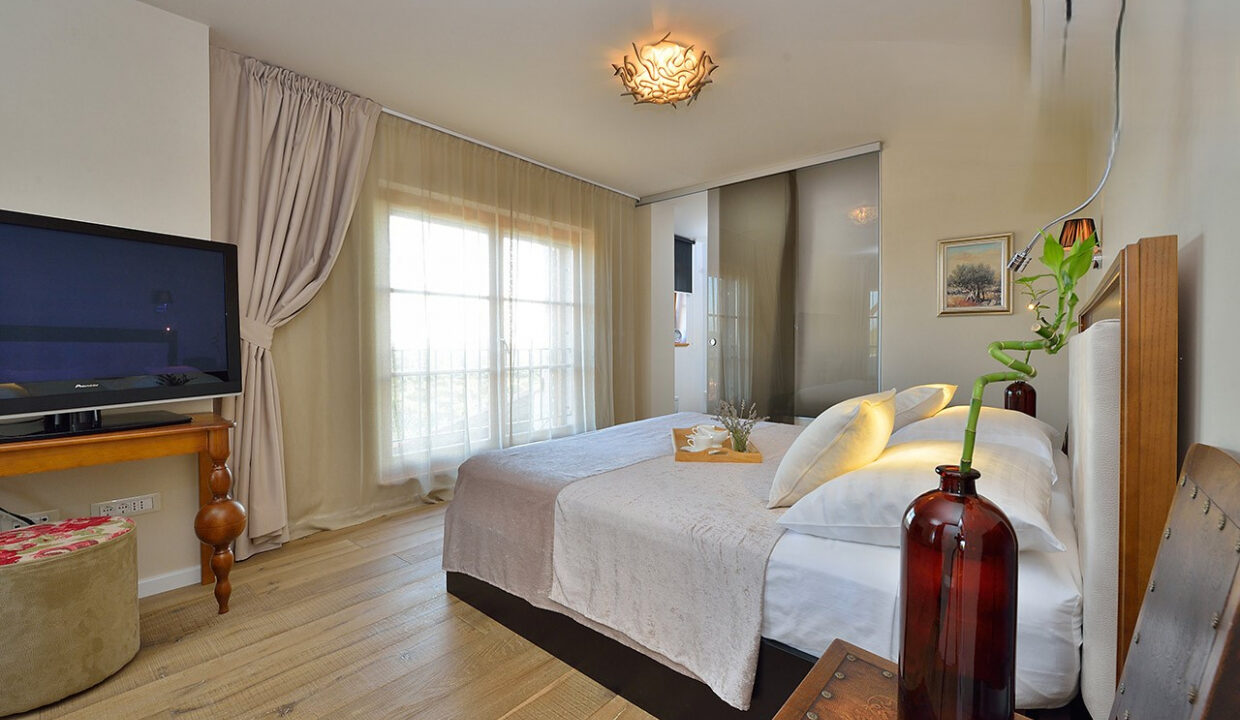 Außergewöhnliches Steinhaus Sibenik Stadtblick