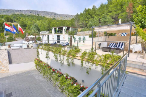 Luxus-Design-Villa mit Meerblick in Split