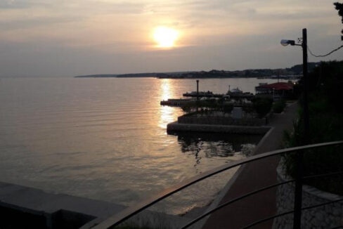 Erstaunliche Villa direkt am Meer auf der Insel Rab