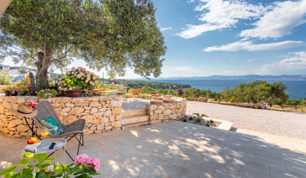 Steinhaus auf der Insel Brac