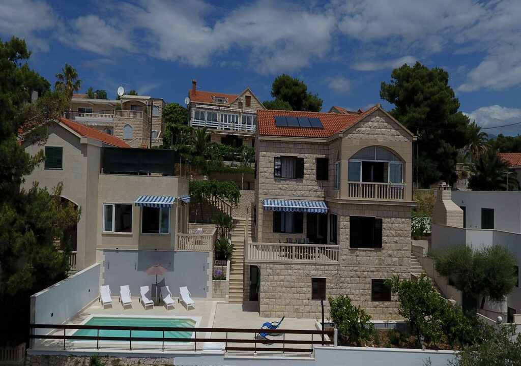 Steinhaus mit Meerblick auf der Insel Brac