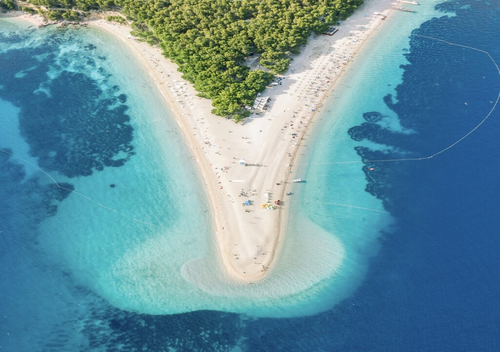 Neues modernes Haus auf der Insel Solta