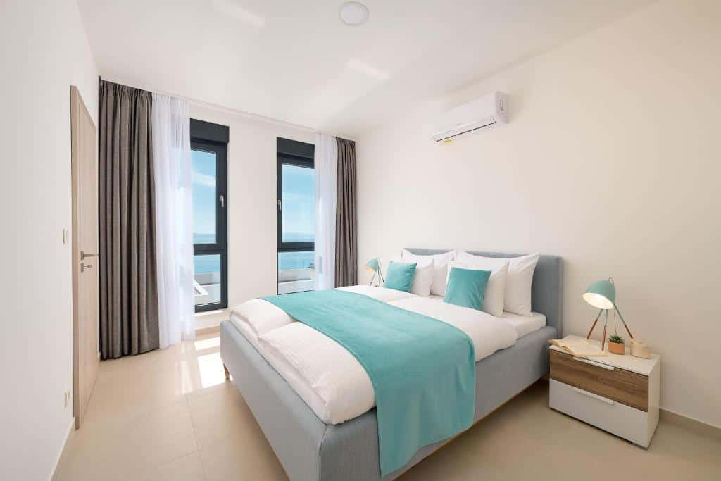 Modernes Haus mit Meerblick in Makarska