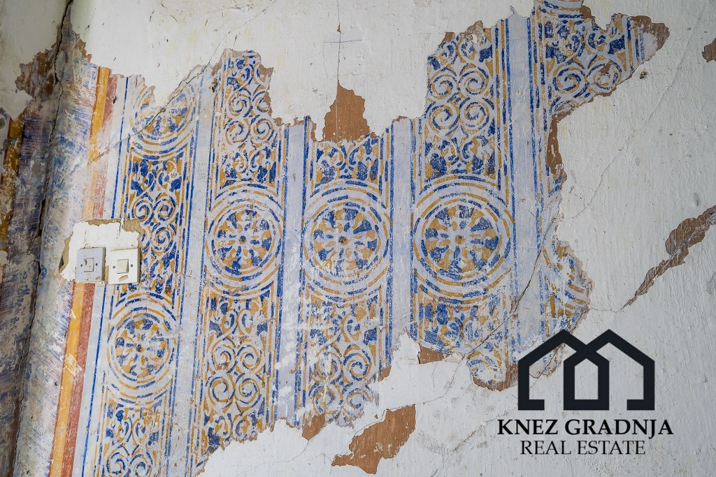 Erstaunliche handgefertigte Steinvilla auf der Insel Sipan