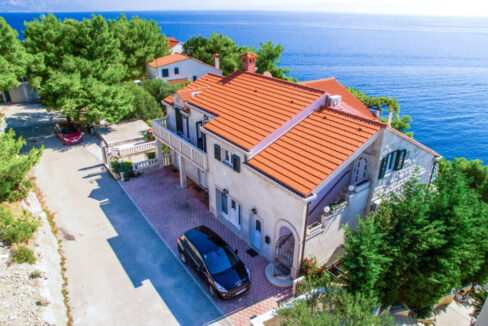 Villa am Meer auf der Insel Bra?