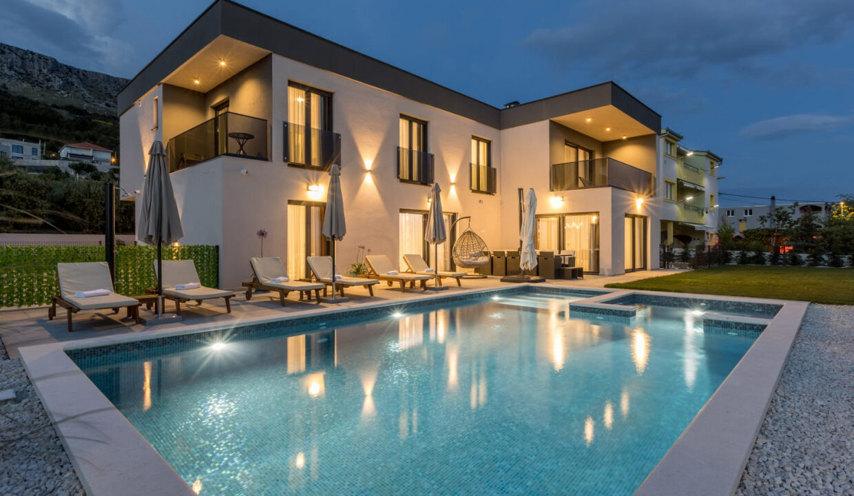 Neues Meerblick-Ferienhaus Podstrana