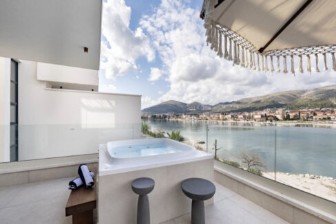 Villa am Meer in Trogir