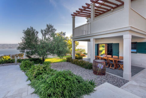 Steinhaus mit Meerblick in Omis