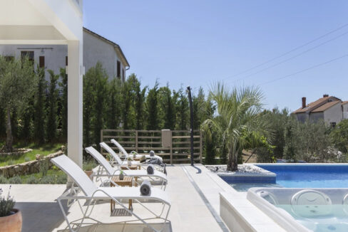 Moderne Villa mit Pool - Labin, Region Istrien