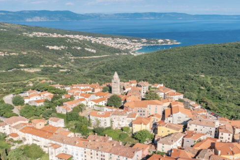 Faszinierendes Herrenhaus aus Stein in Visnjan, Istra