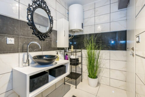 Tropisch anmutende Villa in der Nähe des Nationalparks Krka