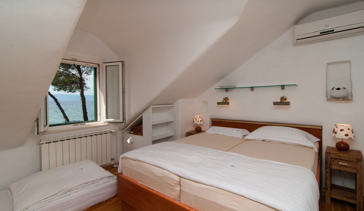 Haus am Strand auf der Insel Brac