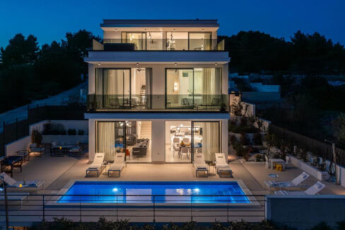 Exklusive Villa mit Meerblick Okrug Gornji