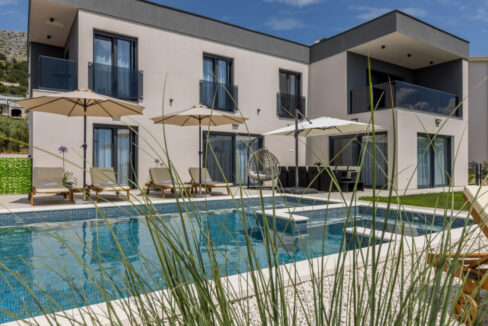 Neues Meerblick-Ferienhaus Podstrana