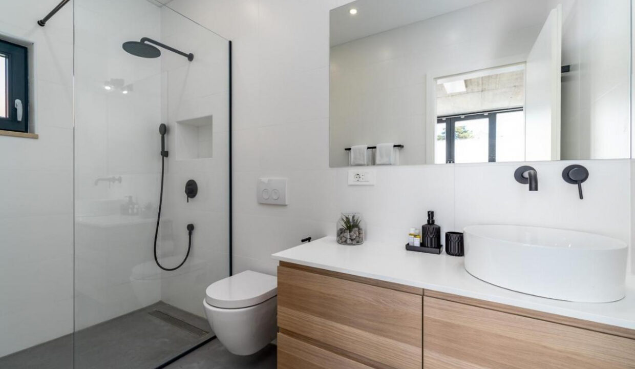 Erstaunliche neue Villa auf der Insel Brac