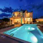 Neues modernes Haus auf der Insel Solta