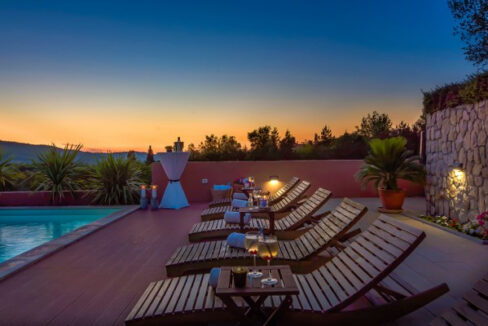 Tropisch anmutende Villa in der Nähe des Nationalparks Krka