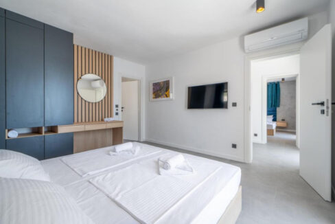 Villa aus Stein direkt am Meer auf der Insel Brac