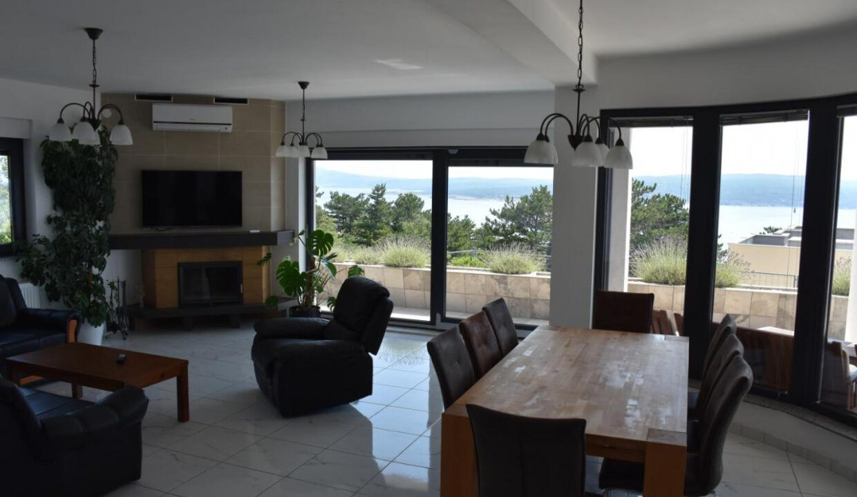 Grundstück mit Meerblick in Crikvenica