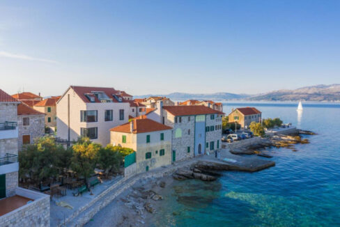 Außergewöhnliche Steinvilla auf Brac