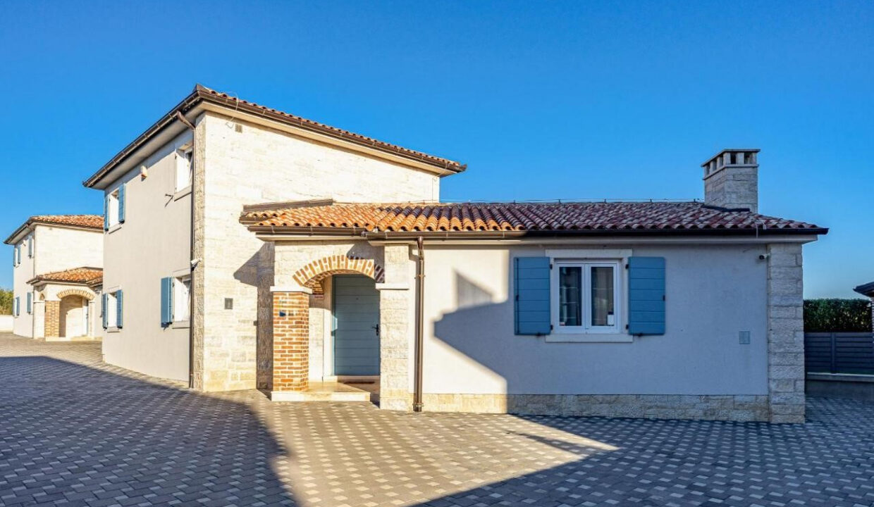 2 Doppelhaushälften Medulin