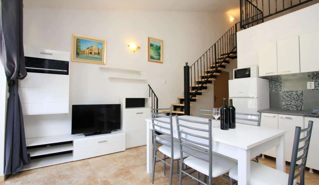 Traditionelles Haus am Meer auf der Insel Hvar