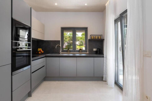 Elegantes modernes Haus -Tinjan, Istrien