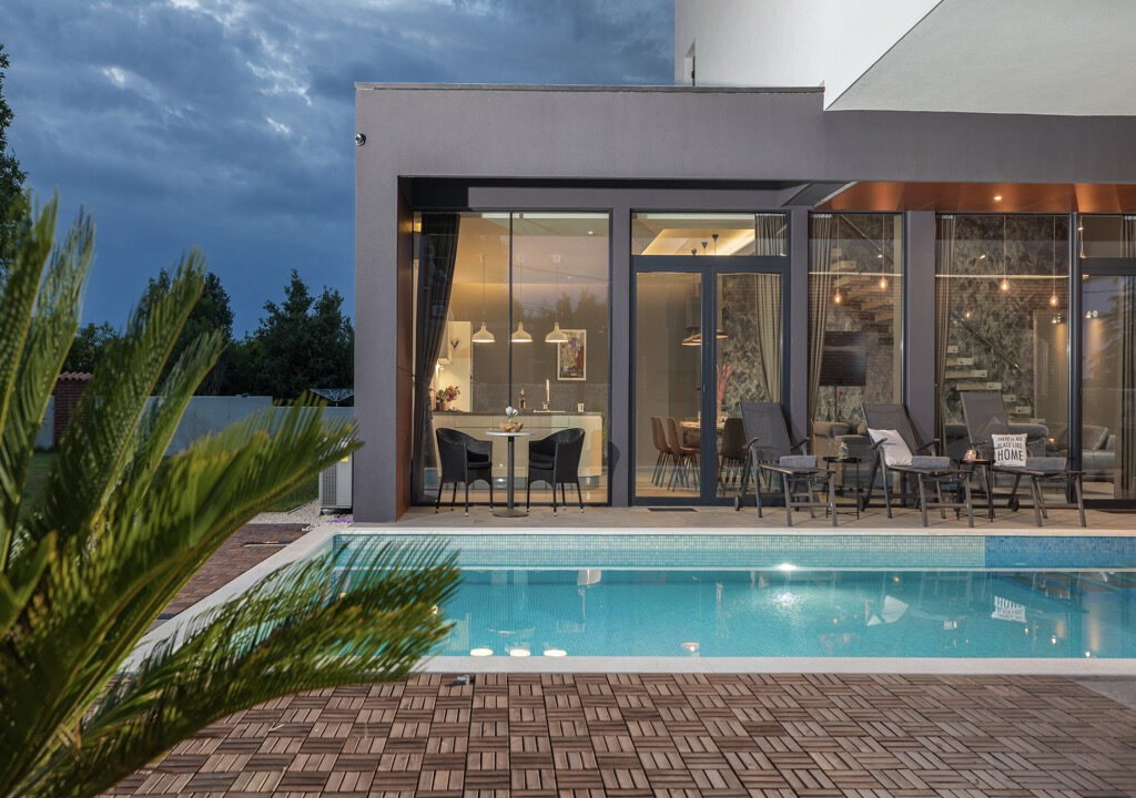 Neues zeitgenössisches Anwesen - Liznjan, Istra