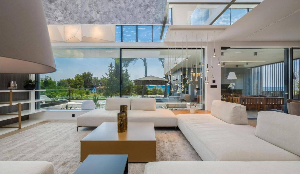 Wunderschöne Villa mit Meerblick in der Nähe von Zadar