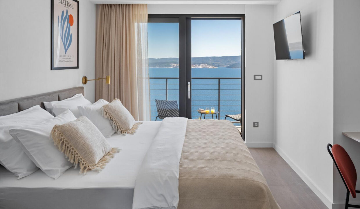 Neue Villa mit Meerblick in Omiš