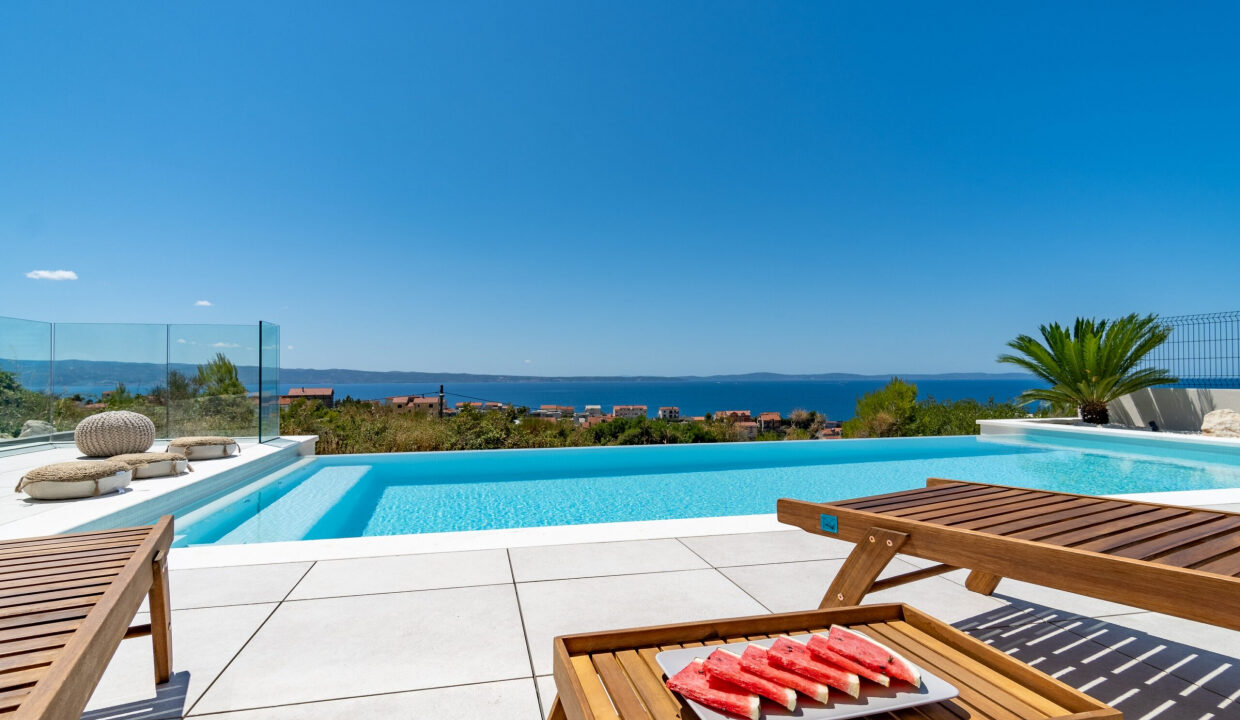 Ausgezeichnete neue Villa in Split