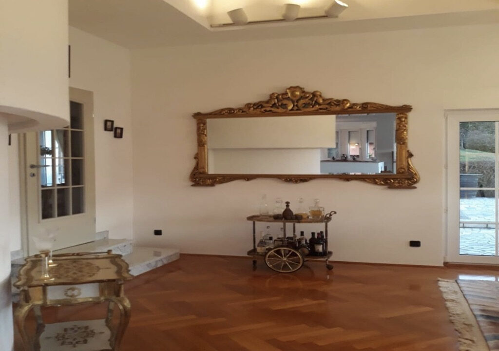 Haus im Kolonialstil in ländlicher Gegend - Pusca, Zagreb auf dem Lande