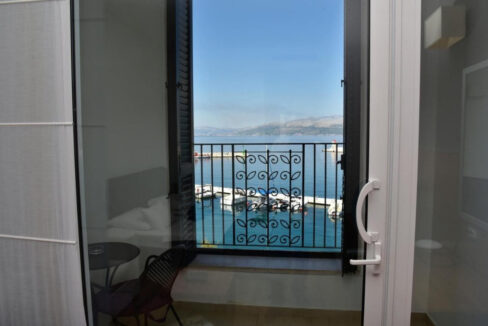 Hotel am Meer auf der Insel Bra?
