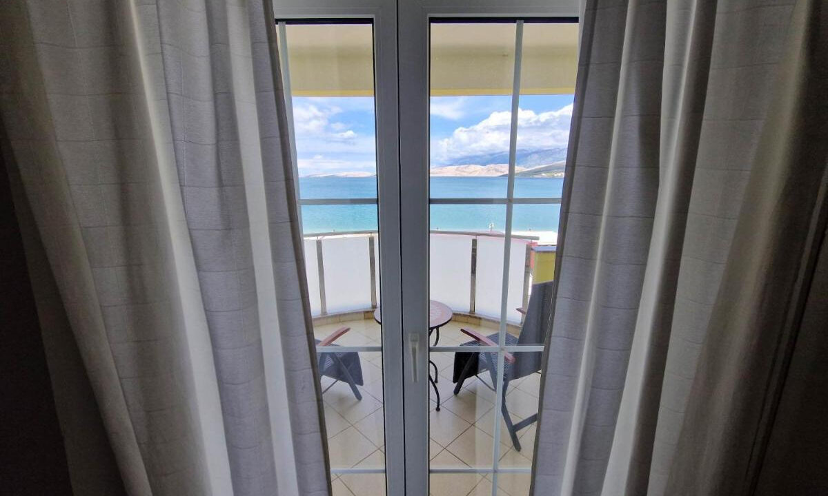 Haus am Strand auf der Insel Pag